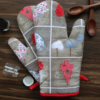 Cotton Xmas Heart Oven Gloves Pack Of 2