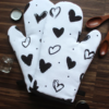 Cotton White Heart Oven Gloves Pack Of 2